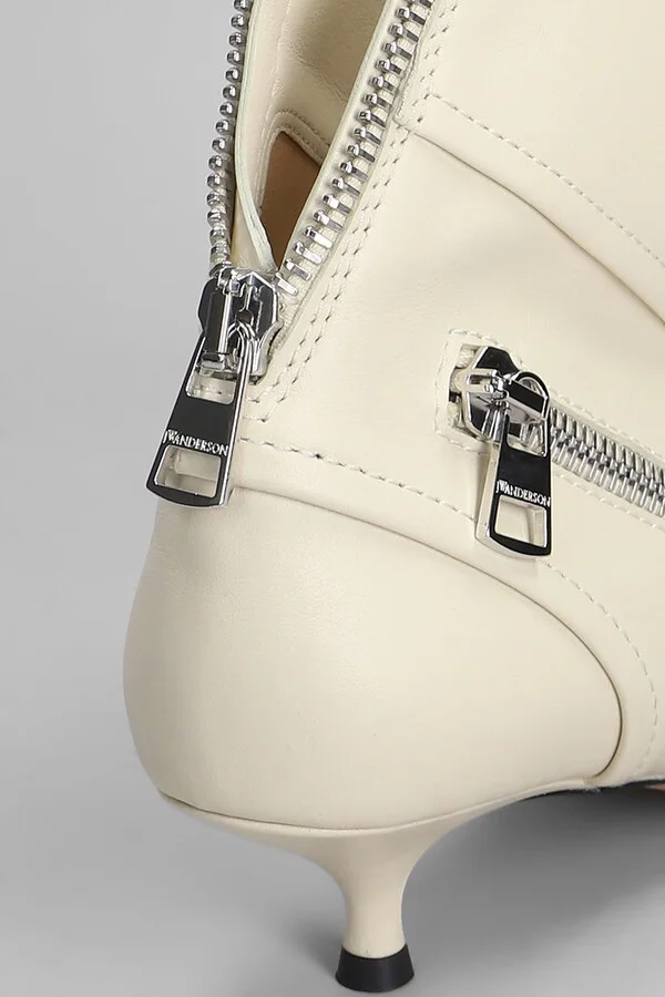 Biker Kitten Heel Low Heels Ankle Boots In Beige Leather - Image 5