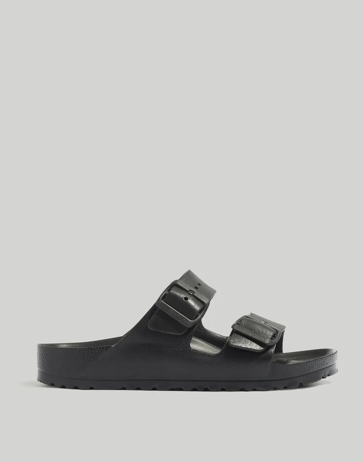 TRUE BLACK