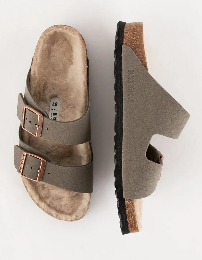 BIRKENSTOCK Arizona Shearling Womens Sandals - Image 5