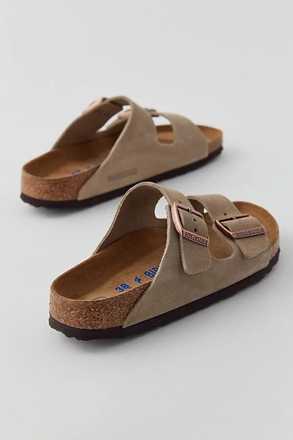 Birkenstock Women's Arizona Soft Footbed Leather Sandal in Sandcastle - Image 9