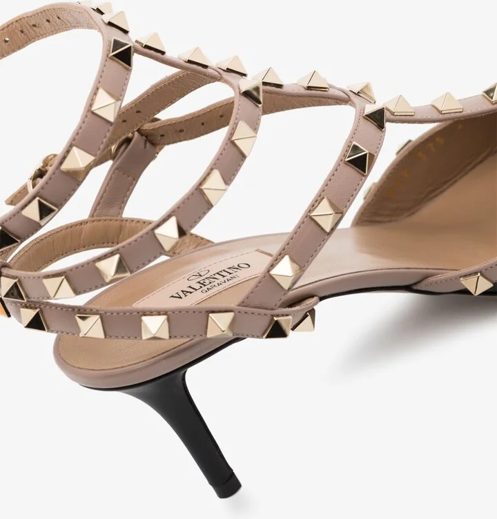 Black And Neutral Rockstud 65 Leather Pumps - Image 2