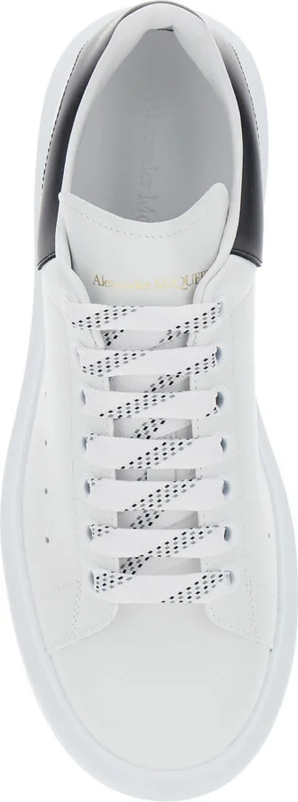 Black And White Low Top Sneakers With Logo Lettering On Tongue And Contrasting Heel In Leather Man - Image 4