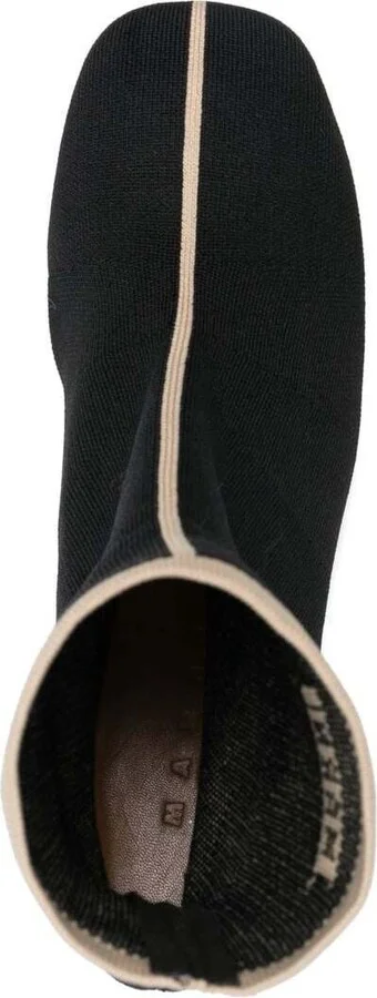 Black Ankle Boot In Leather With Medium And Wide Heel Ecru-colored Details - Image 4