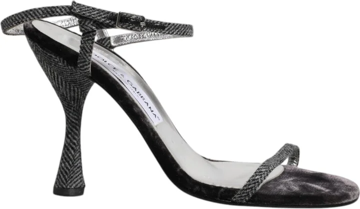 Black Ankle Strap High Heels Sandals Women's Shoes (Pre-Owned)