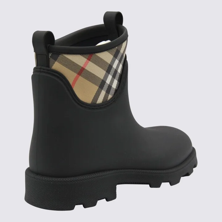 Black Boots - Image 3