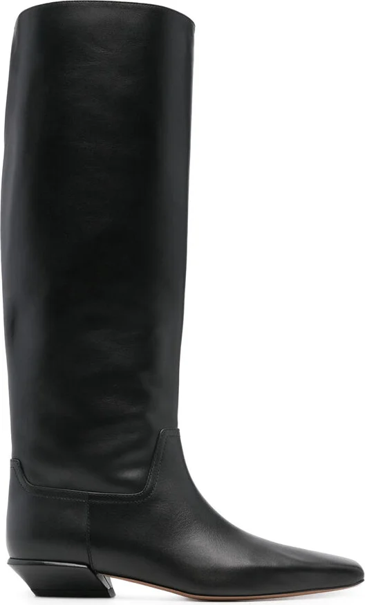 Black Boots