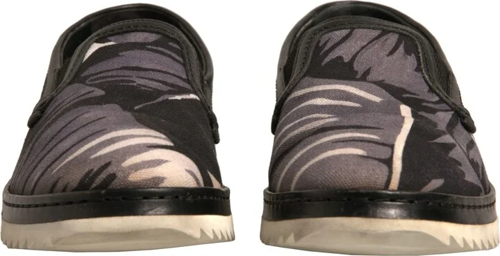 Black Canvas Tropical Print Slip On Men's Shoes (Pre-Owned) - Image 2