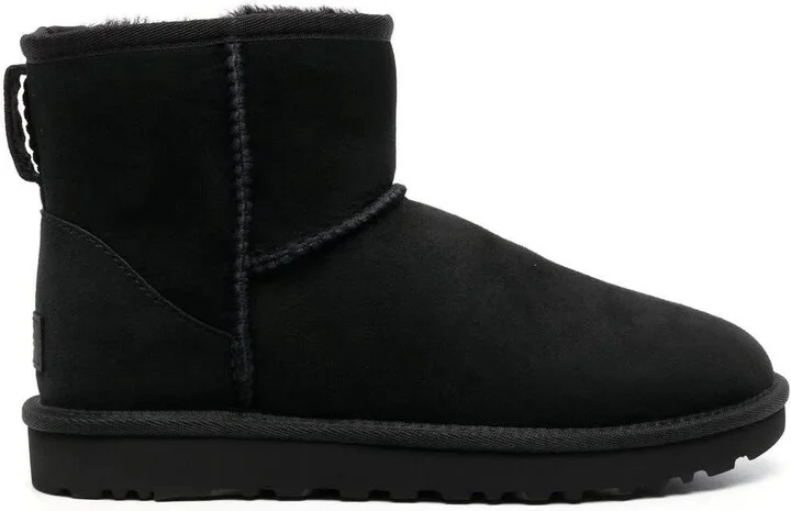 Black Classic Mini Ii Boots