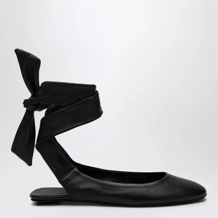 Black Cloe ballerina