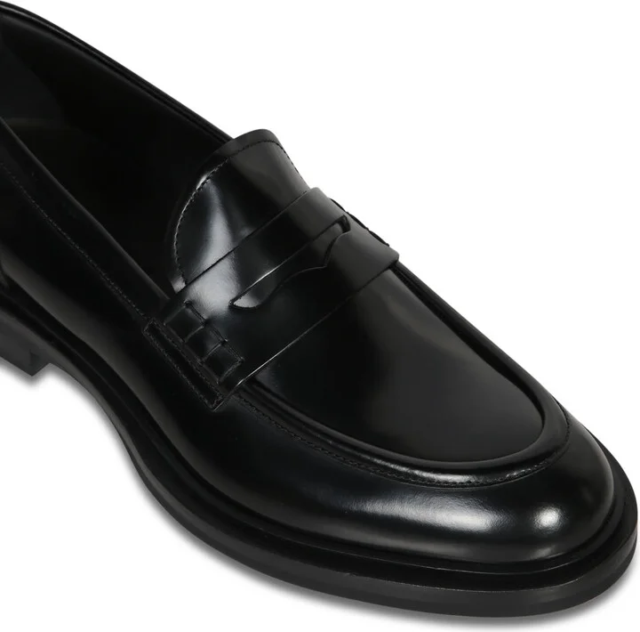 Black Elegant Loafer - Image 4