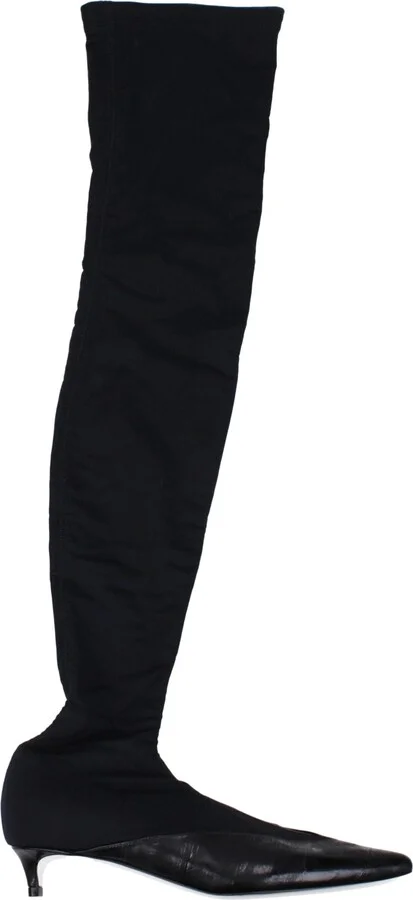 Black Fabric Over The Women's Knee