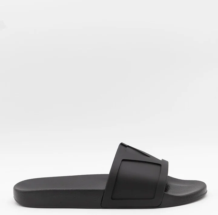 Black Flats
