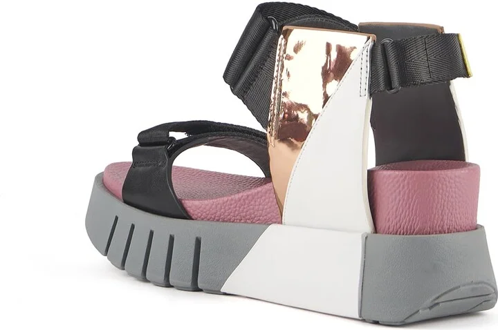 Black / Grey / Pink Delta Run - Timeless Mix - Image 5