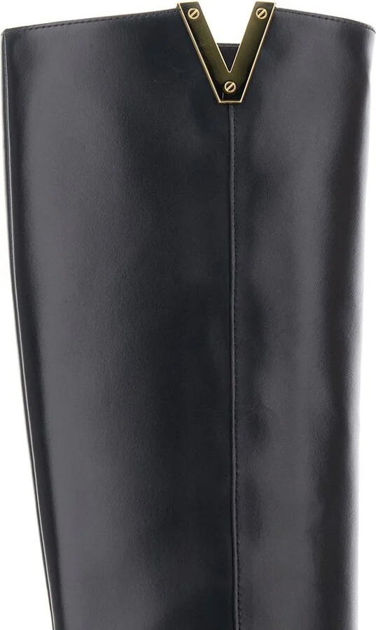 Black Knee-High Boots With Cut-Out On The Side And Logo Plaque In Leather Woman - Image 4