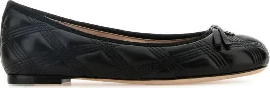 Black leather ballerinas