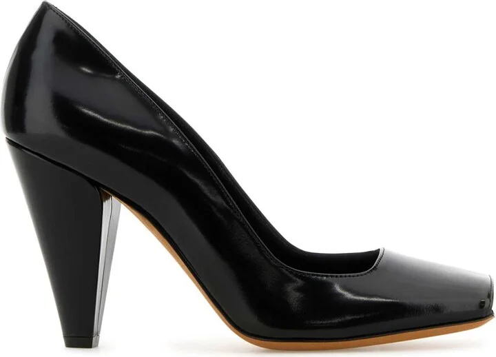 Black Leather Cedar Pumps