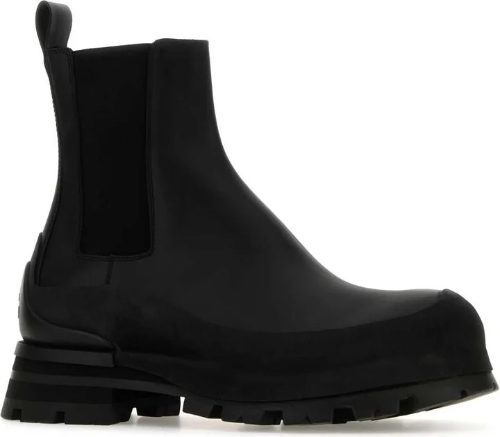 Black Leather Chelsea Wander Ankle Boots - Image 2