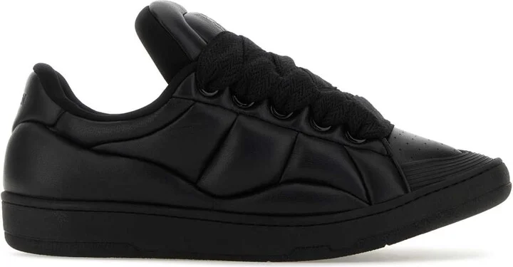 BLACKBLACK