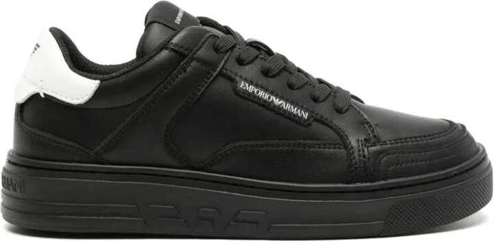 Black Leather Sneakers With Contrasting Heel Tab
