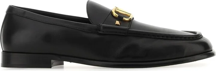Black leather Vlogo loafers