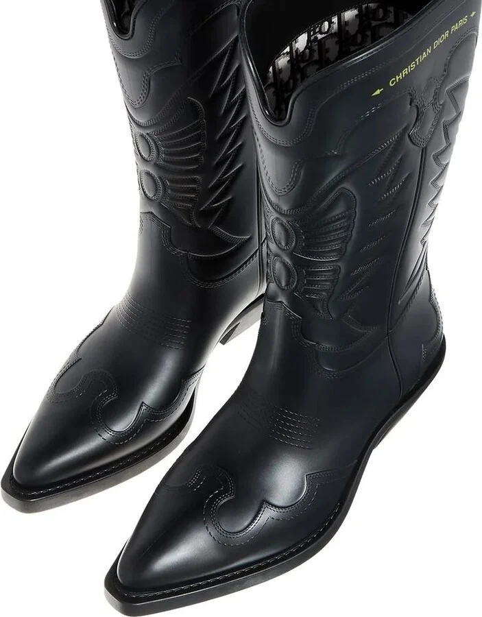 Black Leather Women's Boot - Image 3