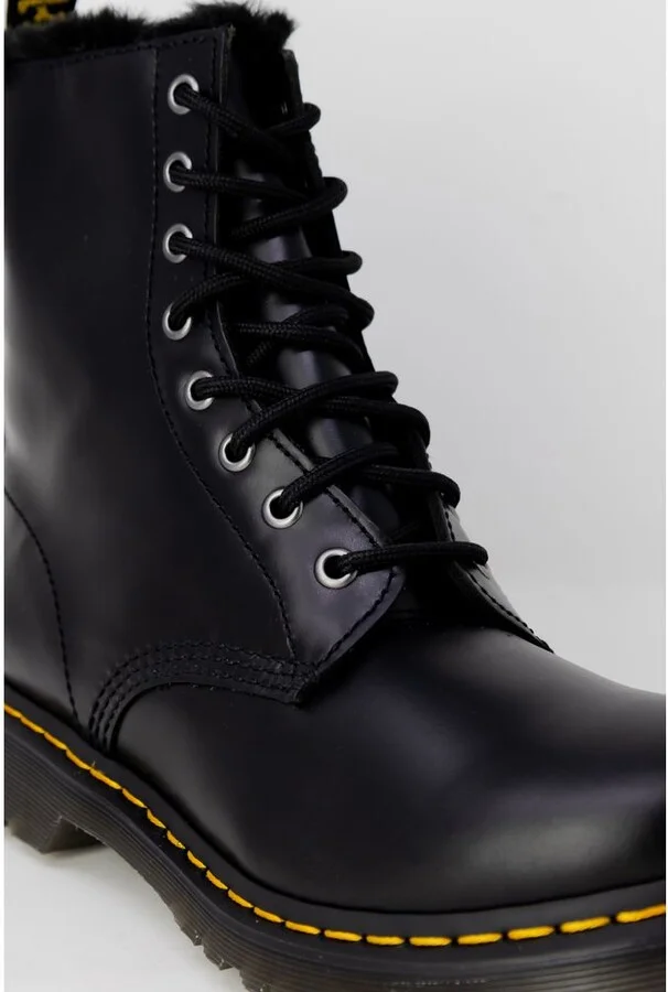 Black Leather Women's Boot - Image 3