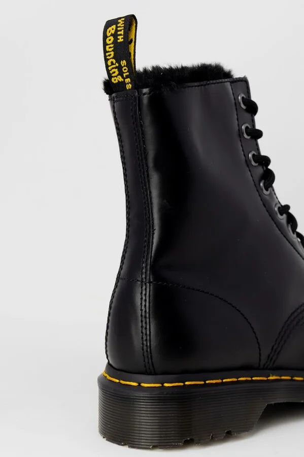 Black Leather Women's Boot - Image 5