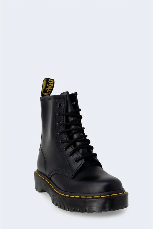 Black Leather Women's Boot - Image 3
