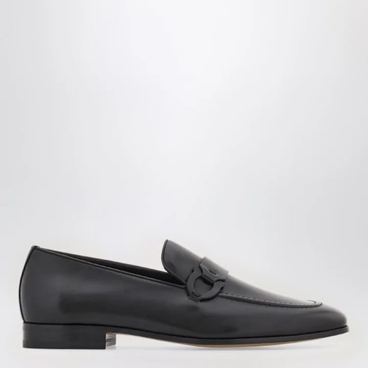 Black loafer with Gancini logo