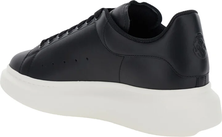 Black Low Top Sneakers With Chunky Sole In Leather Man - Image 3