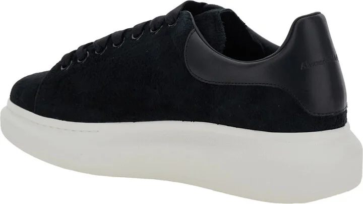Black Low-top Sneakers With Chunky Sole In Suede Man - Image 3