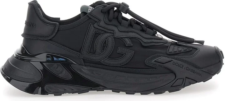 Black Low Top Sneakers With Logo Lettering On The Tongue And Logo Patch On The Side In Tech Fabric Man