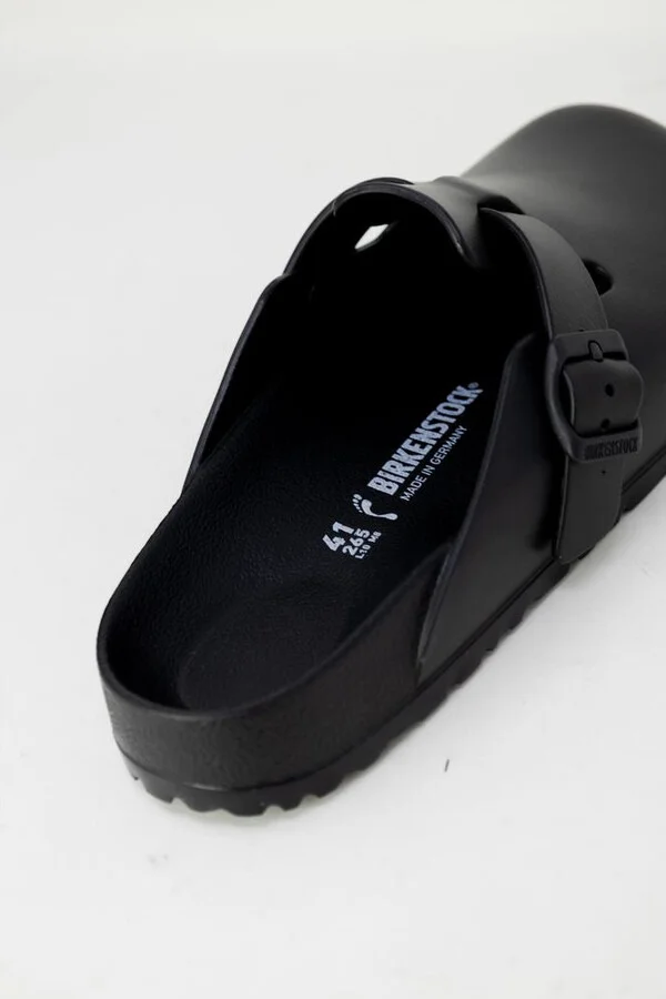 Black Plastic Women's Slipper - Image 4
