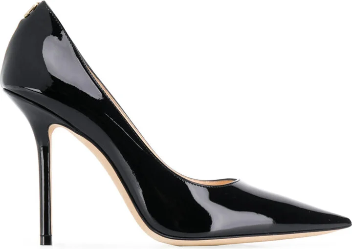 Black Pumps