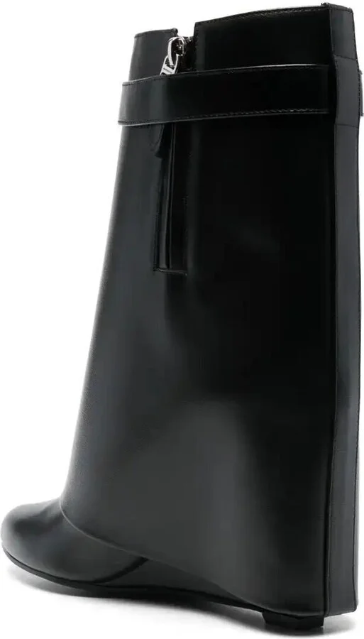 Black Shark Lock Boots - Image 3
