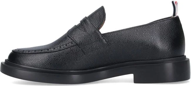 Black Slip-On Loafers With Loop Detail In Leather Man - Image 2