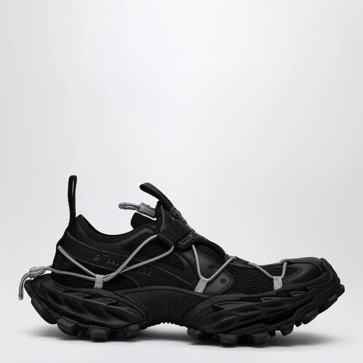 Black Sneaker Hike