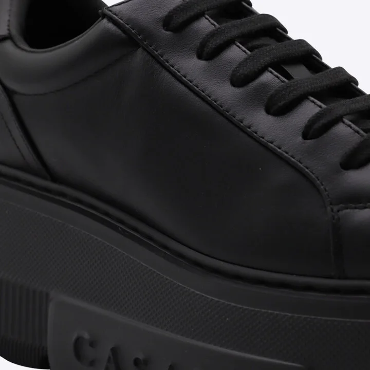 Black Sneakers - Image 4