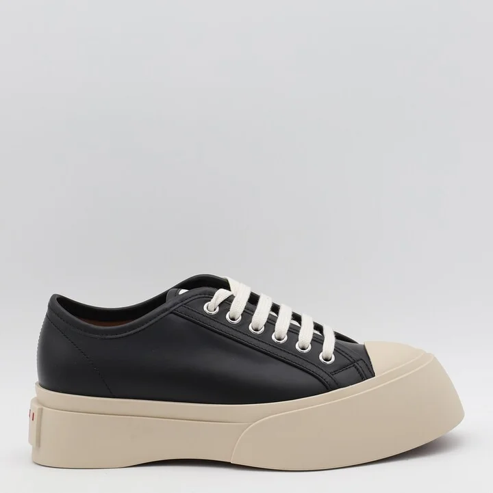 Black Sneakers
