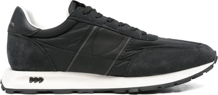 Black Sneakers