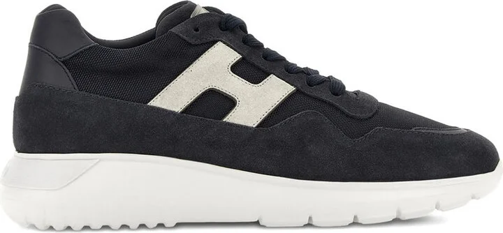Black Sneakers