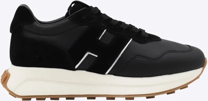 Black Sneakers