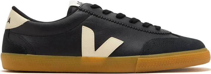 Black Sneakers