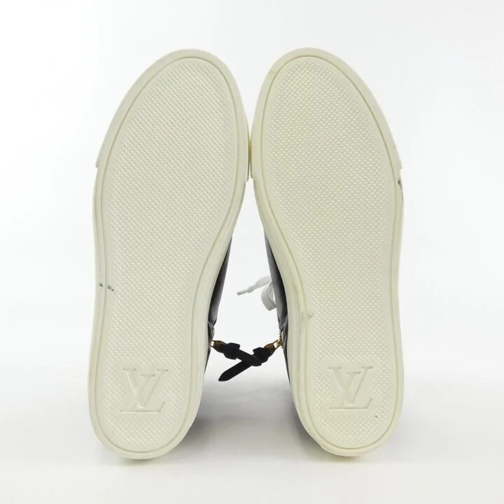 Black Sneakers (Pre-Owned) - Image 4