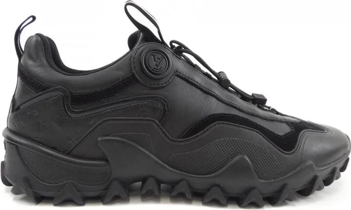 Black Sneakers (Pre-Owned)