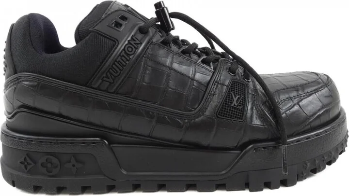 Black Sneakers (Pre-Owned)