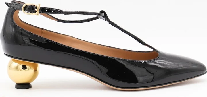 Black Tania Pumps
