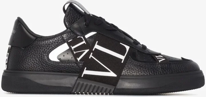 Black VL7N Low Top Leather Sneakers