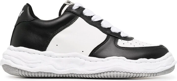 Black Wayne Low Top Leather Sneakers