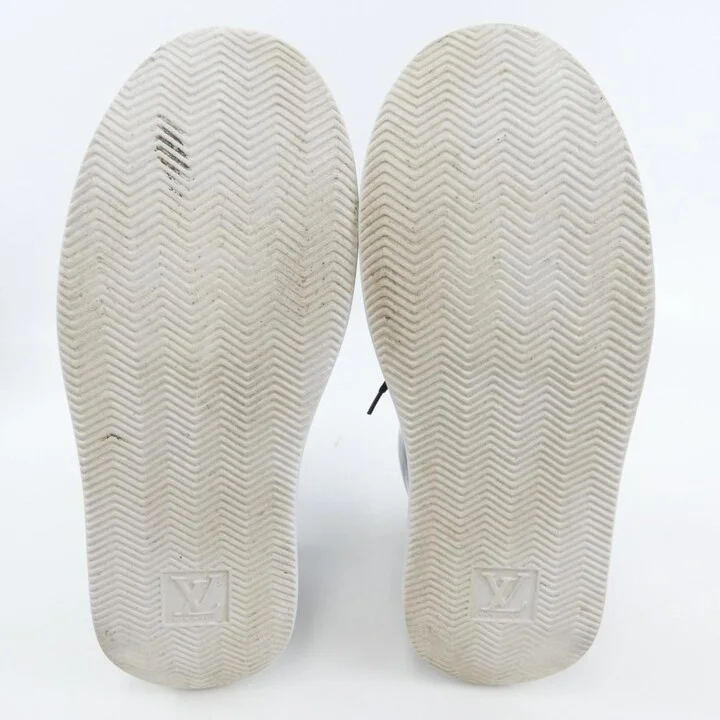Black White Sneakers (Pre-Owned) - Image 4